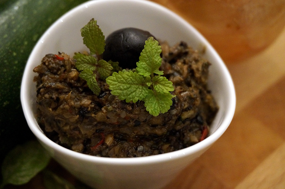 Black-velvet-Pesto