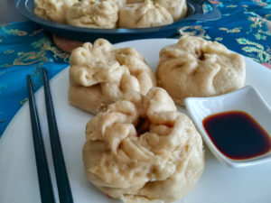 Chinese Steamed Buns - Dim Sum - Gefüllte gedämpfte Brötchen